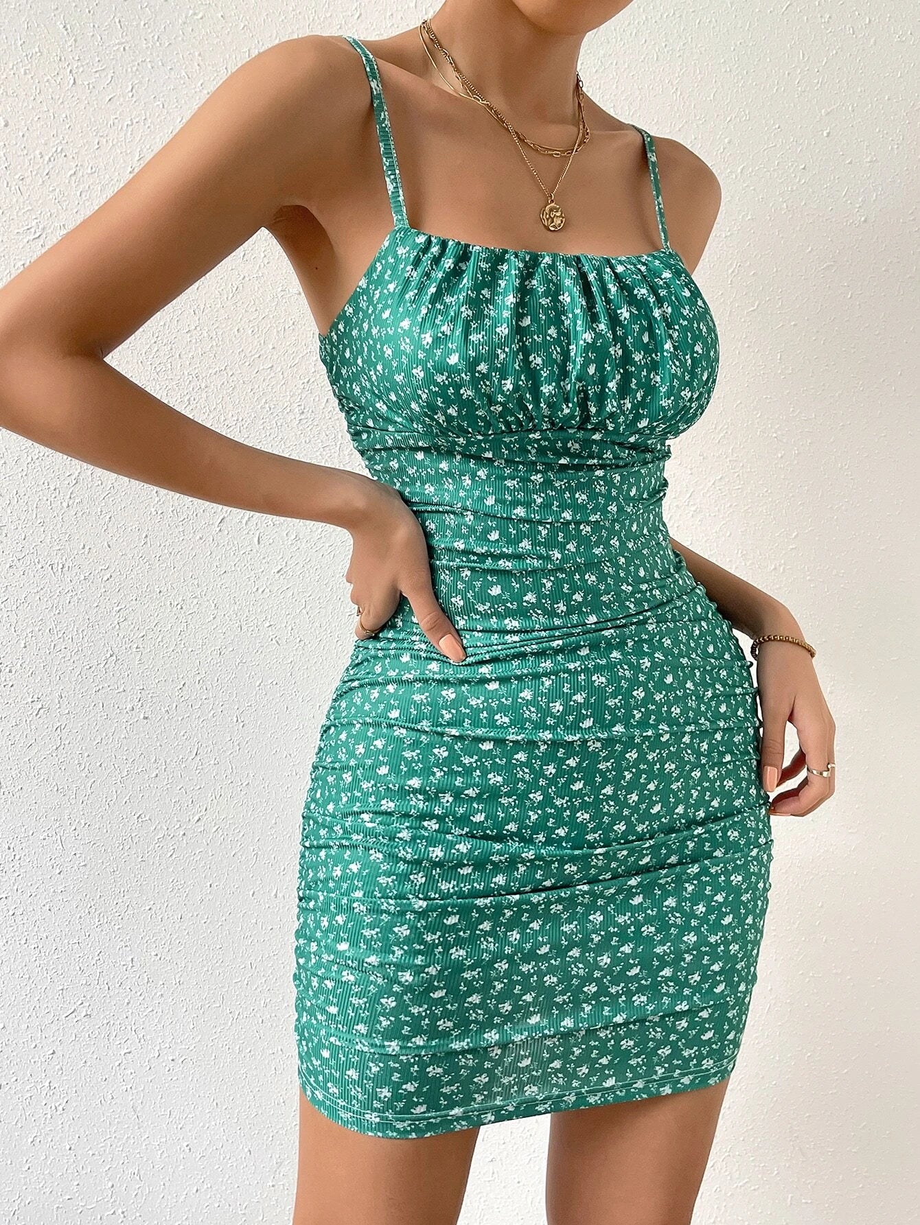SHEIN X Marika Sila SHEIN VCAY Ditsy Floral Ruched Bodycon Dress
