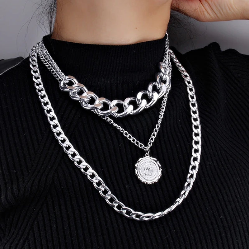 4Pcs/Set Multi Layered Heart Chain Collar Choker Necklace for Women Punk Goth Aesthetic Cute Vintage Female Fashion Jewelry